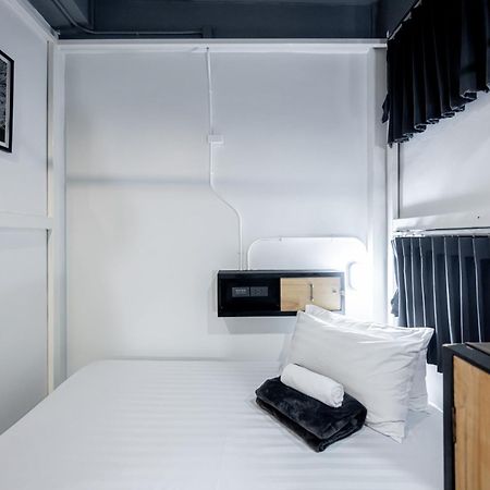 Vibes Hostel Бангкок Экстерьер фото